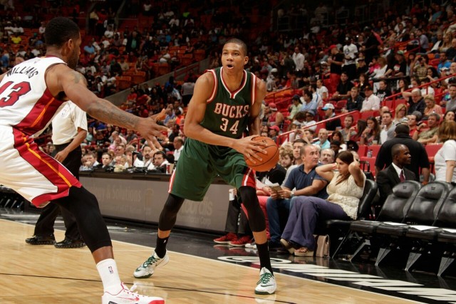 欧冠-姆巴佩失点麦卡利斯特破门 利物浦2-0皇马